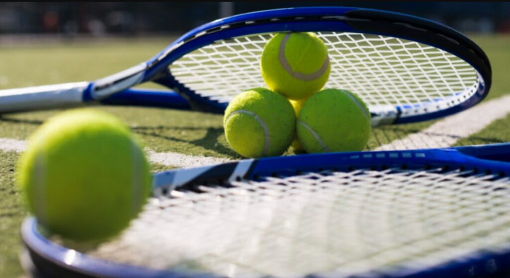 Tìm Hiểu Cá Cược Quần Vợt 8DAY: Hành Trang Cho Người Chơi Mới 1 Cá Cược Quần Vợt 8DAY